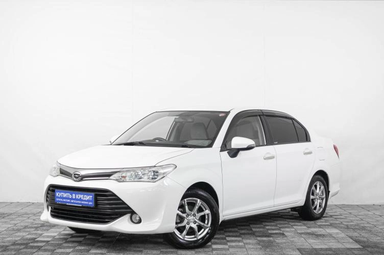 Toyota Corolla Axio 3 из 6