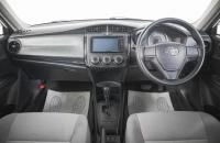 Toyota Corolla Axio 13 из 19