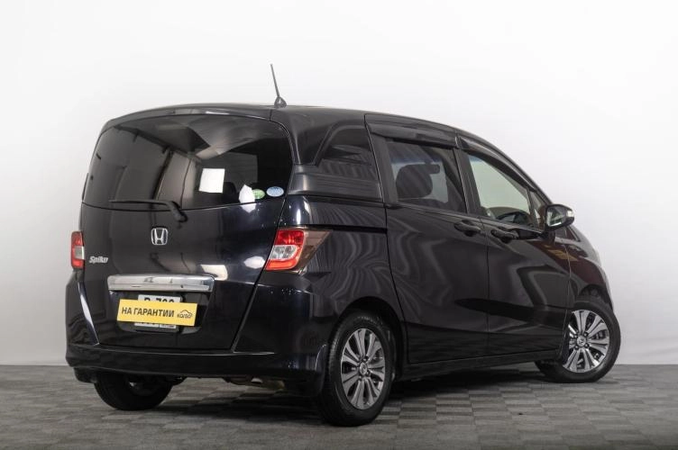 Honda Freed 6 из 6