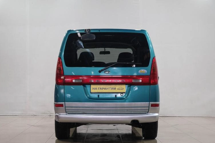 Nissan Serena 5 из 6