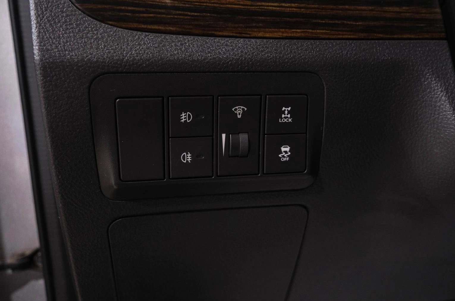 Hyundai Santa Fe 23 из 34