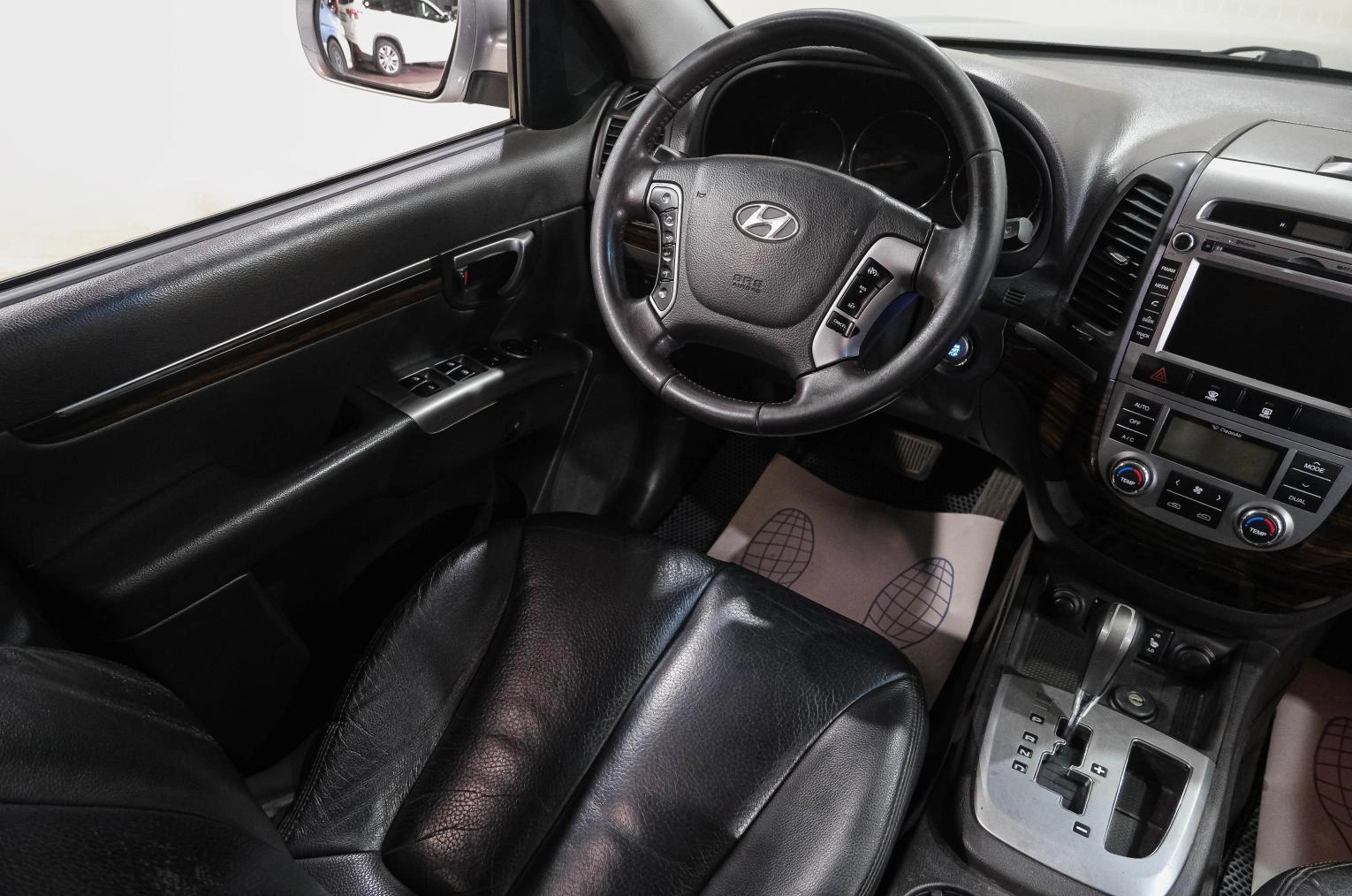 Hyundai Santa Fe 16 из 34