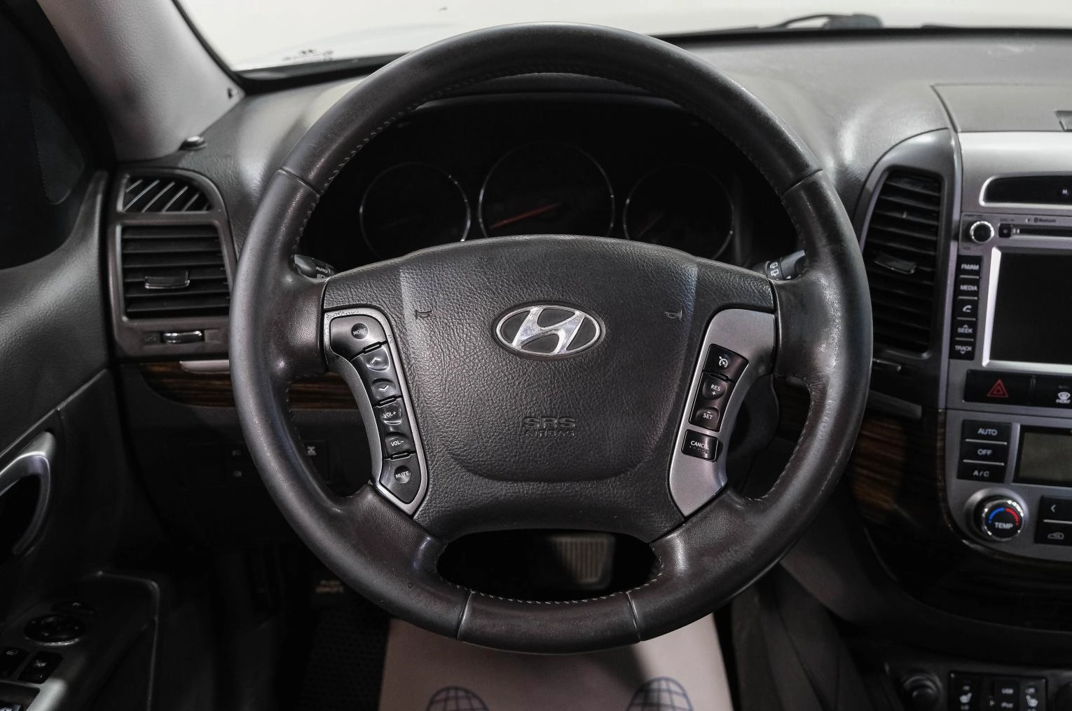 Hyundai Santa Fe 20 из 34