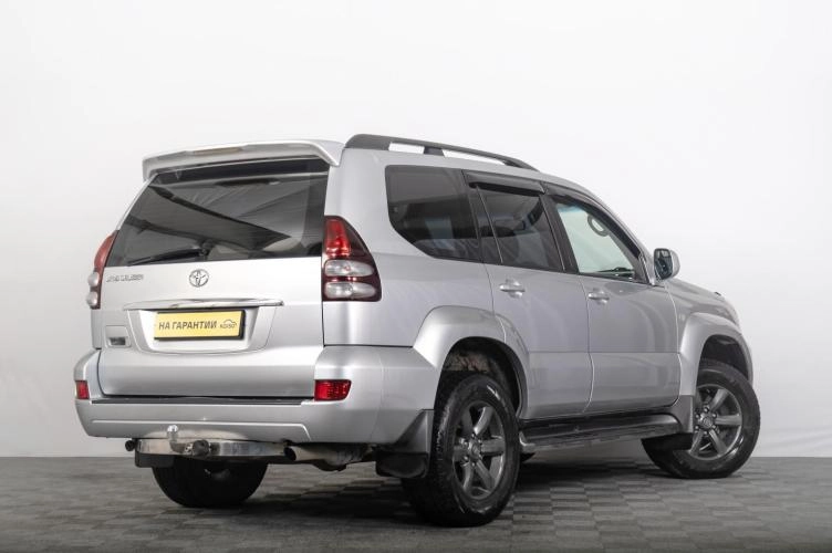 Toyota Land Cruiser Prado 6 из 6