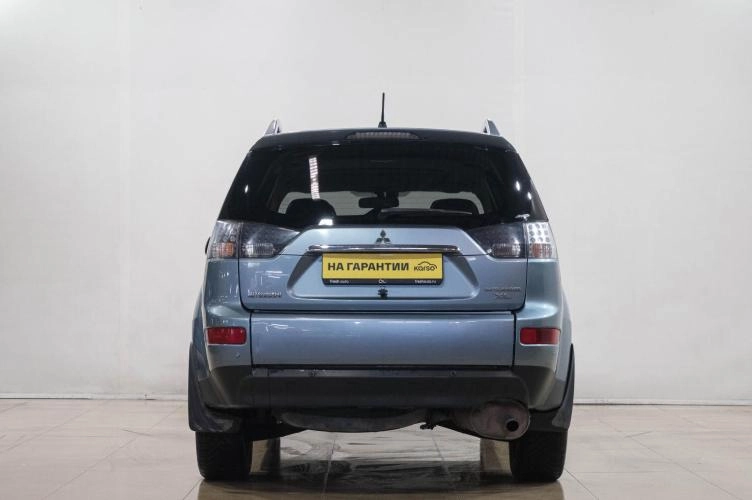 Mitsubishi Outlander 5 из 6