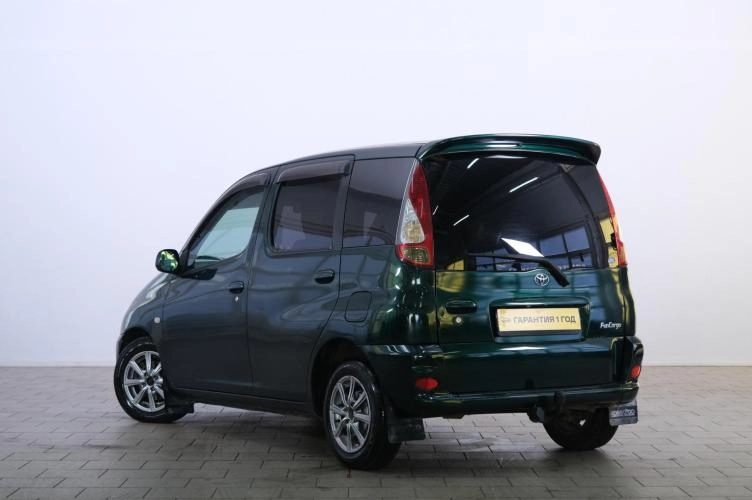 Toyota Funcargo 4 из 6