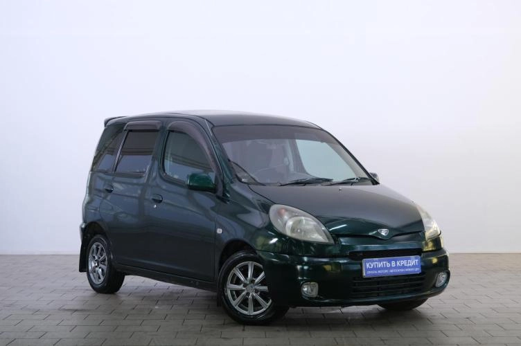 Toyota Funcargo 1 из 6