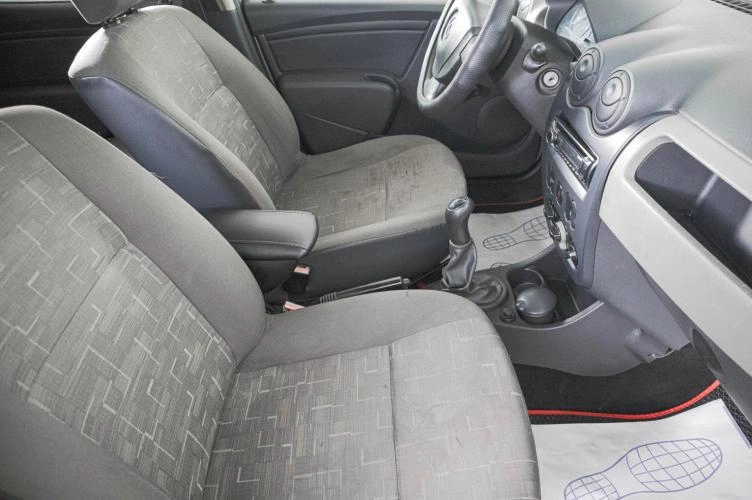 Renault Sandero 11 из 19