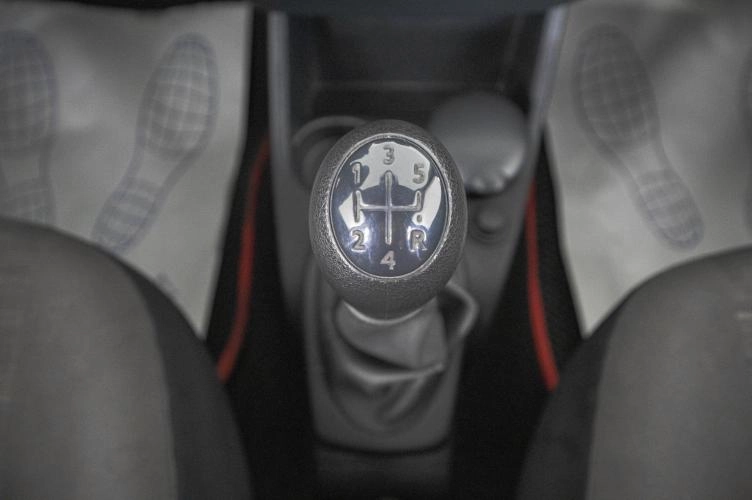 Renault Sandero 18 из 19