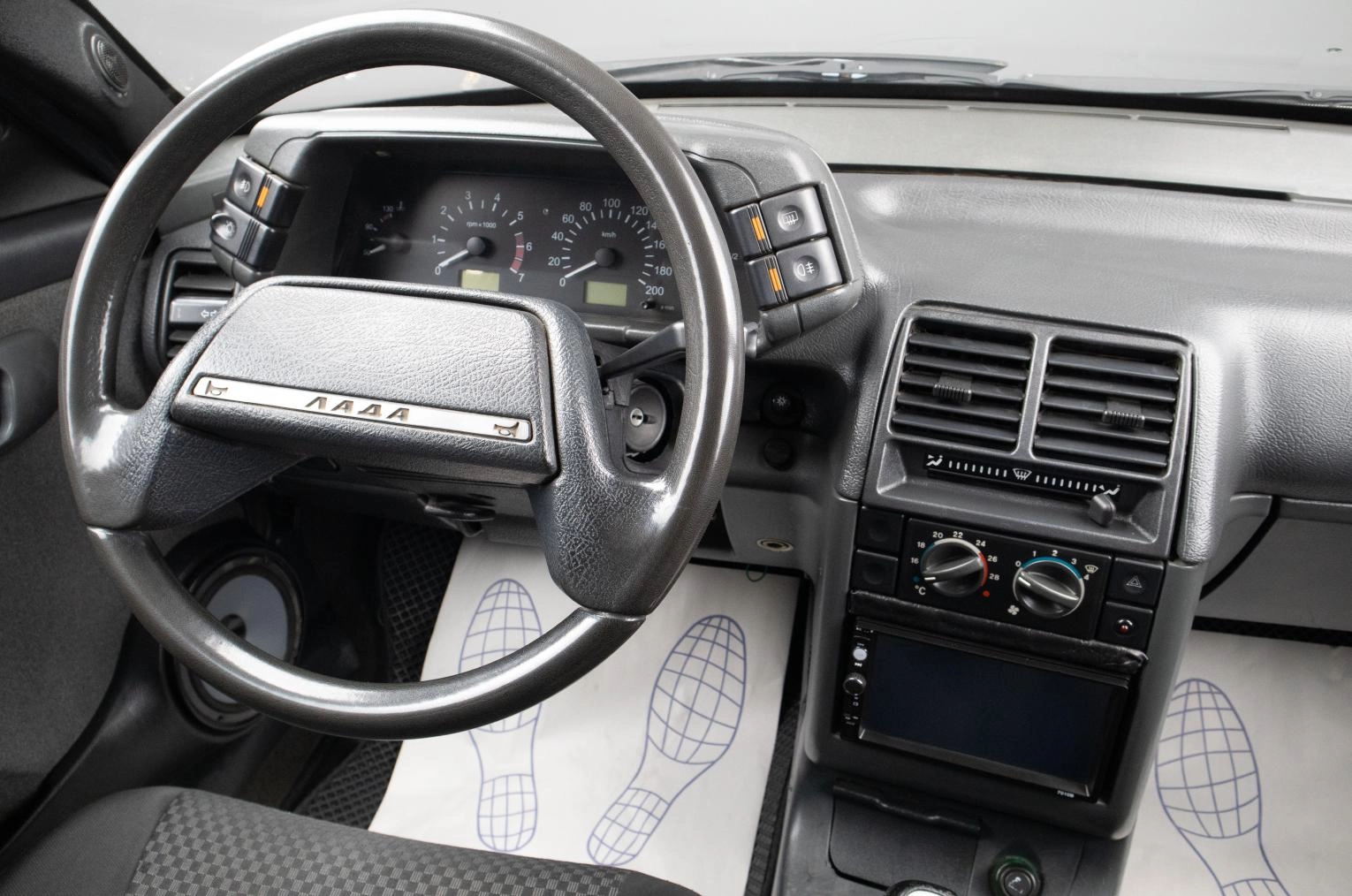 ВАЗ (LADA) 2112 9 из 16