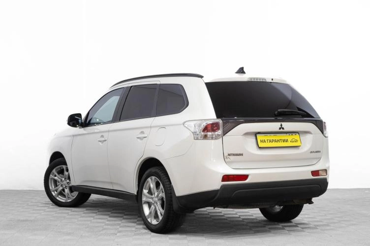 Mitsubishi Outlander 6 из 6