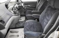 Toyota Estima 18 из 20