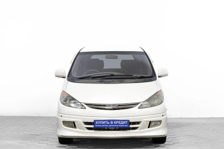 Toyota Estima 2 из 6