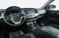 Toyota Highlander 7 из 19