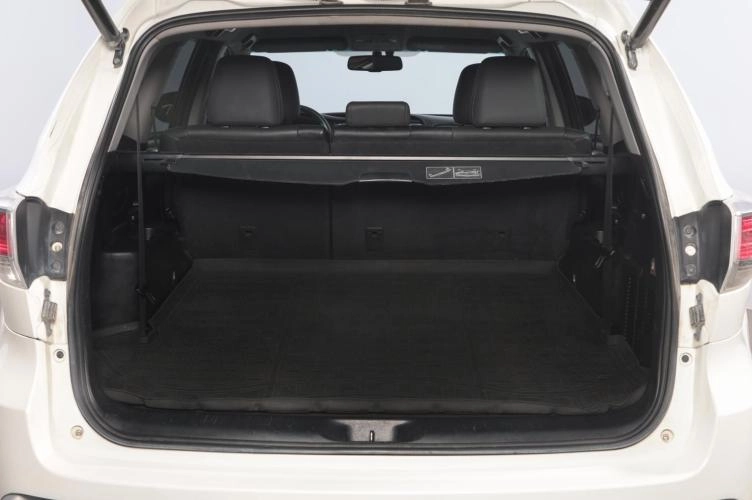 Toyota Highlander 19 из 19