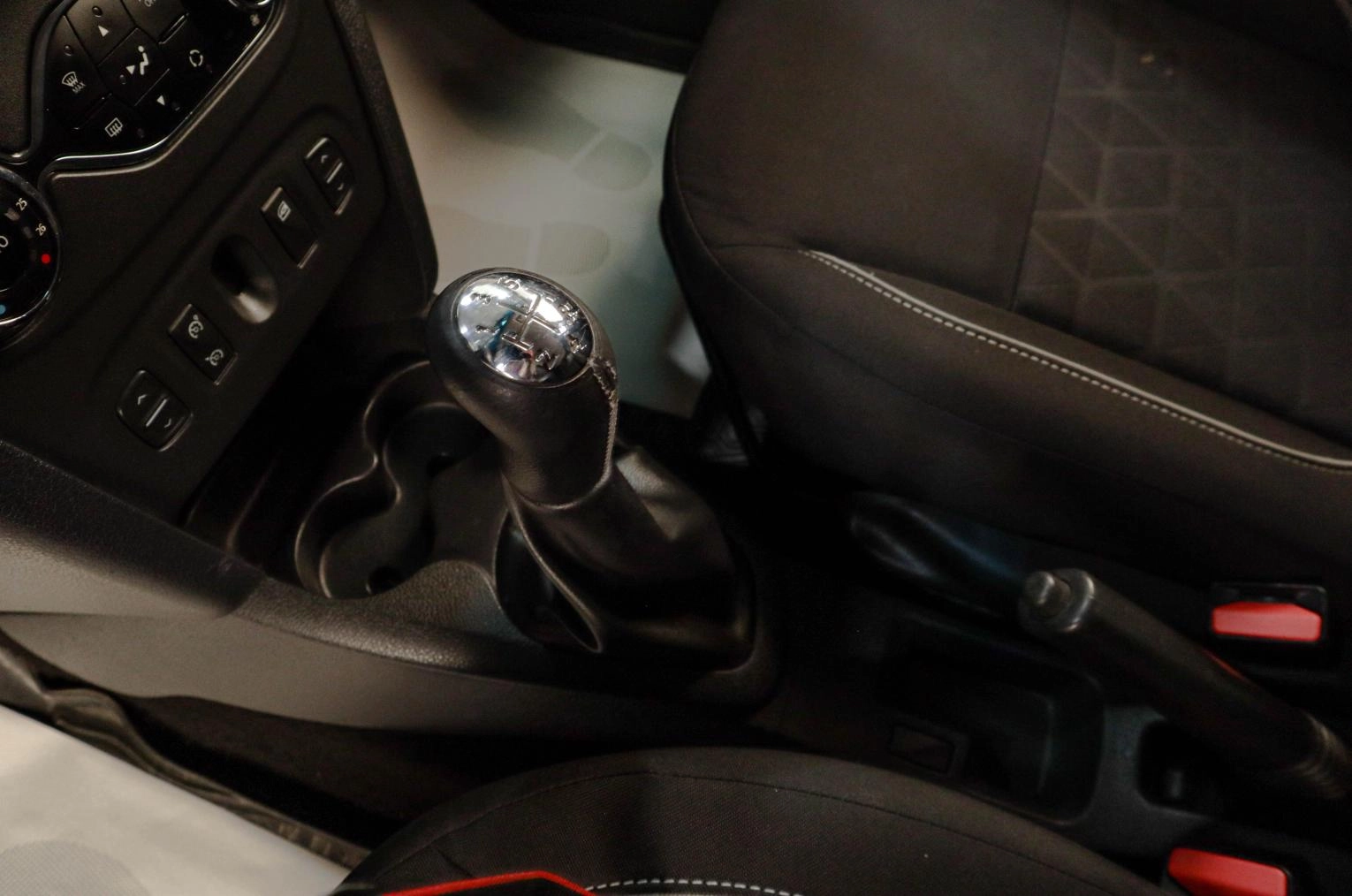 Renault Sandero Stepway 15 из 18