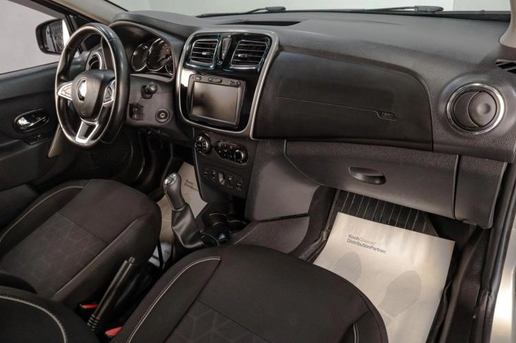 Renault Sandero Stepway 16 из 18