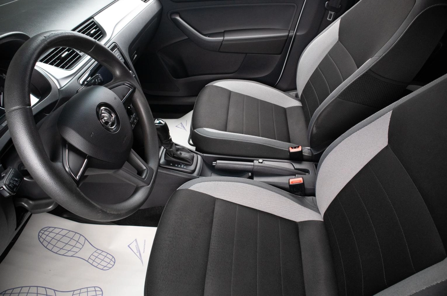 Skoda Rapid 14 из 18