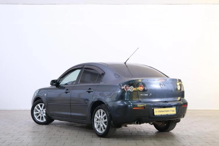 Mazda 3 4 из 6