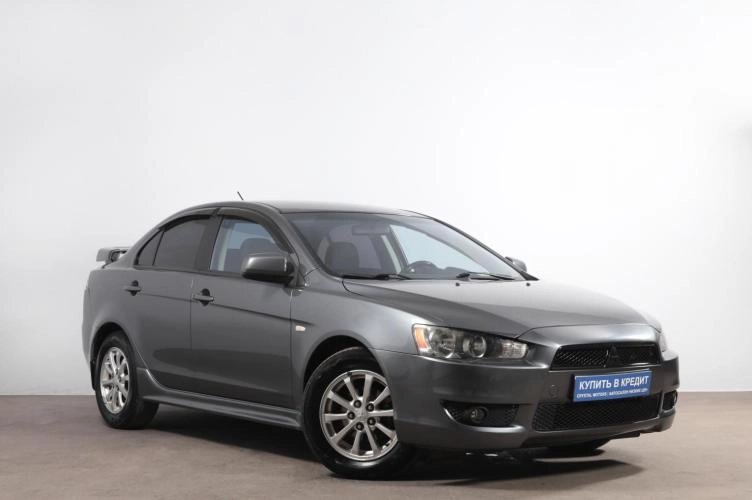 Mitsubishi Lancer 1 из 6