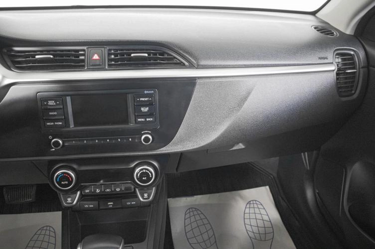 KIA Rio 14 из 22