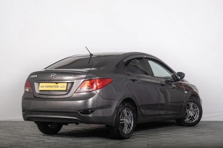 Hyundai Solaris 6 из 6