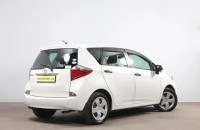Toyota Ractis 6 из 17