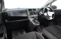 Toyota Ractis 7 из 17