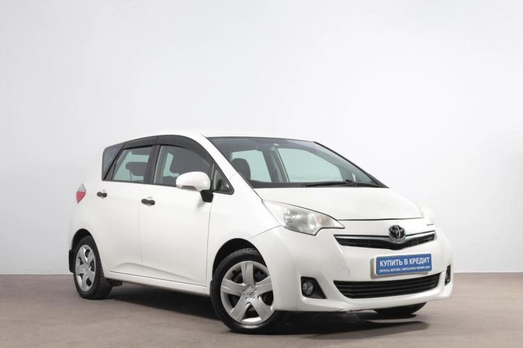 Toyota Ractis 1 из 6