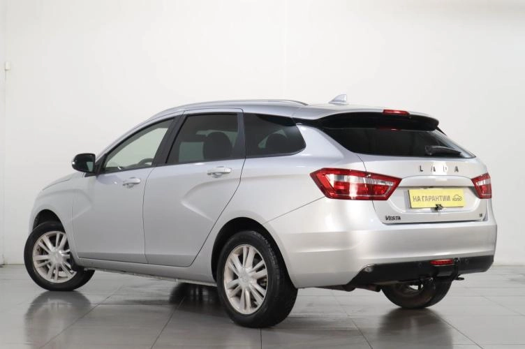 ВАЗ (LADA) Vesta 4 из 16