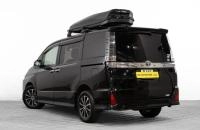 Toyota Voxy 6 из 24