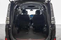 Toyota Voxy 24 из 24