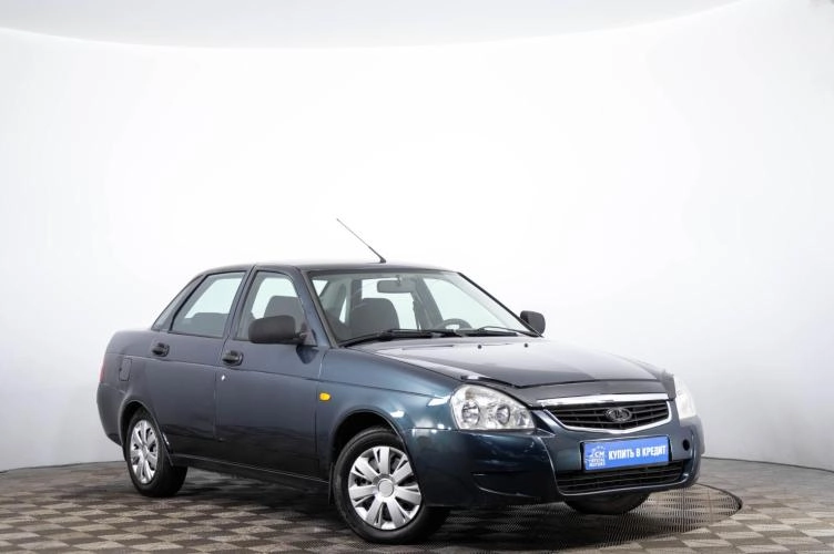 ВАЗ (LADA) Priora 1 из 6