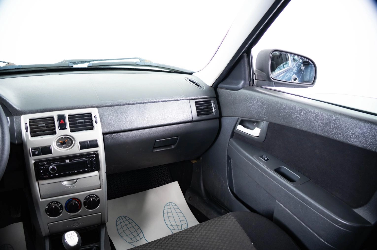 ВАЗ (LADA) Priora 13 из 19
