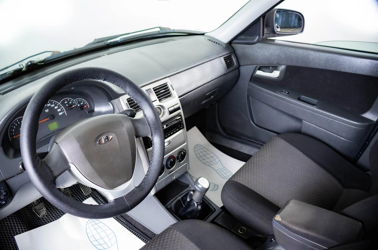 ВАЗ (LADA) Priora 7 из 19