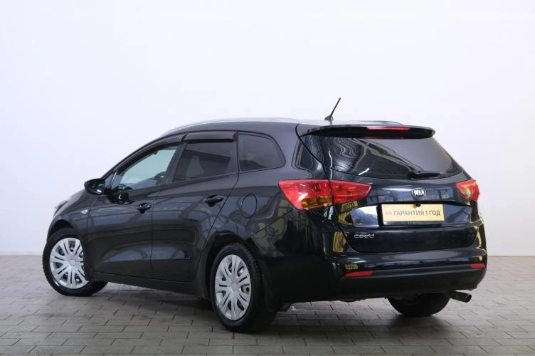 KIA cee'd 4 из 6