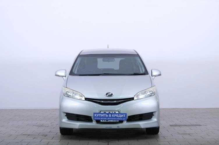 Toyota Wish 2 из 6