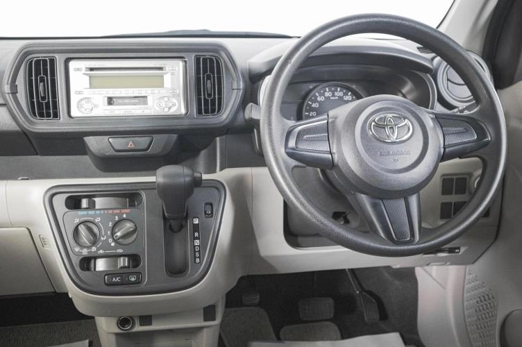 Toyota Passo 14 из 19