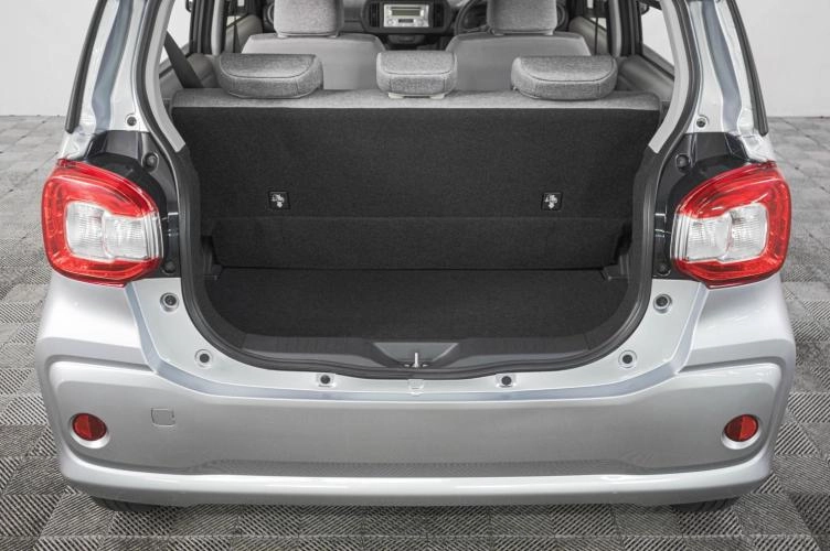 Toyota Passo 7 из 19