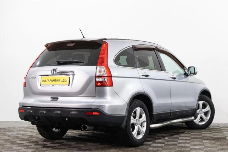 Honda CR-V 6 из 6