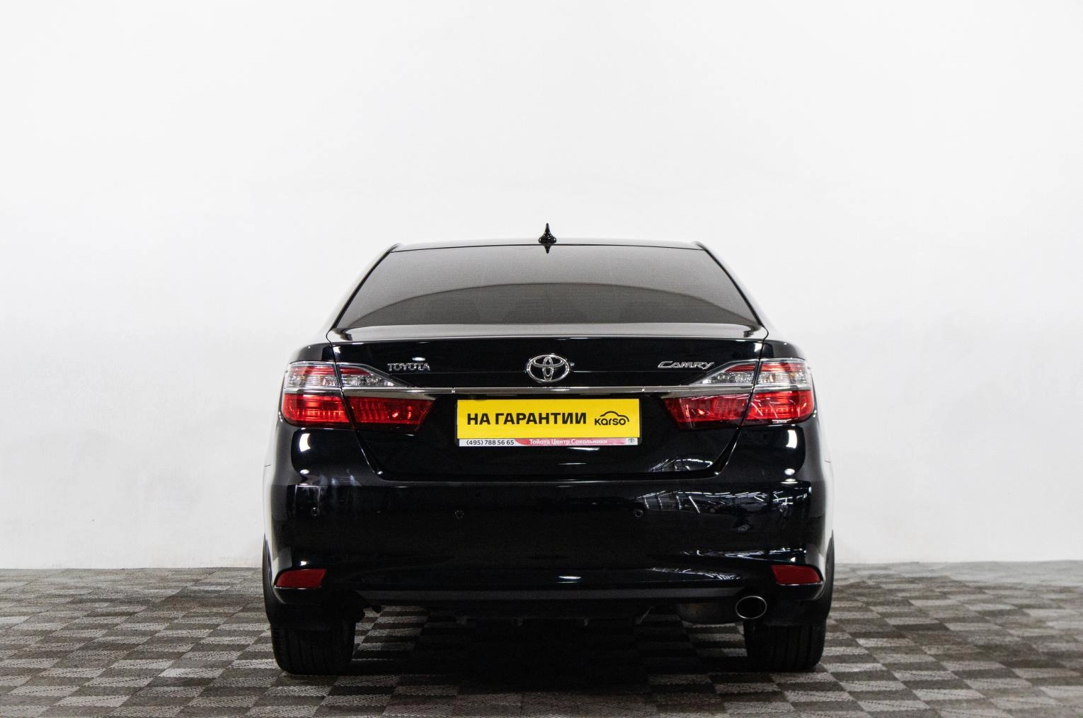 Toyota Camry 5 из 16