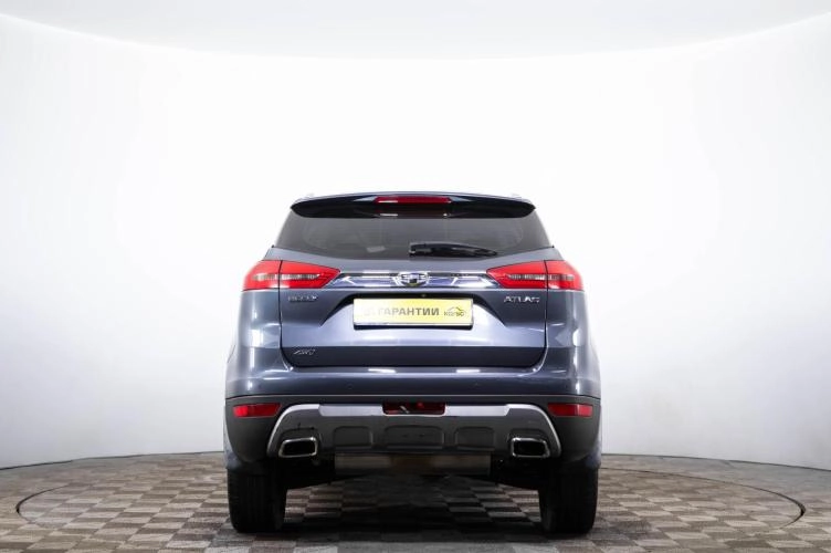 Geely Atlas 5 из 6
