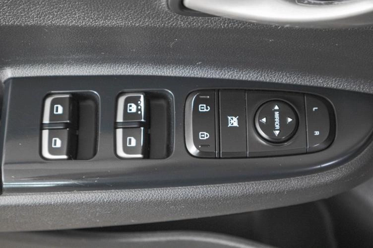 KIA Rio X-Line 21 из 21
