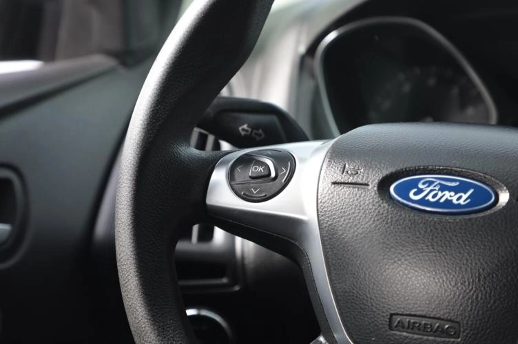 Ford Focus 12 из 17