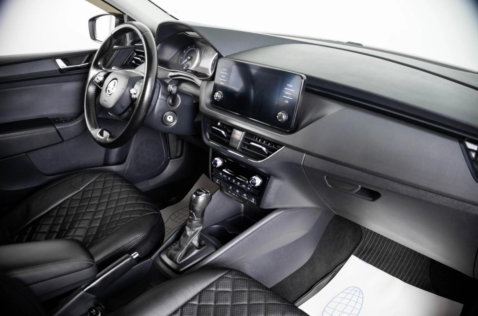 Skoda Rapid 11 из 21