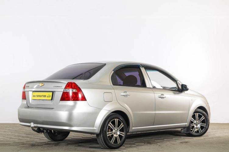 Chevrolet Aveo 6 из 6