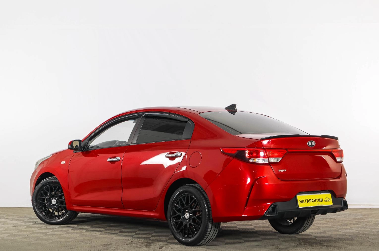 KIA Rio 4 из 19