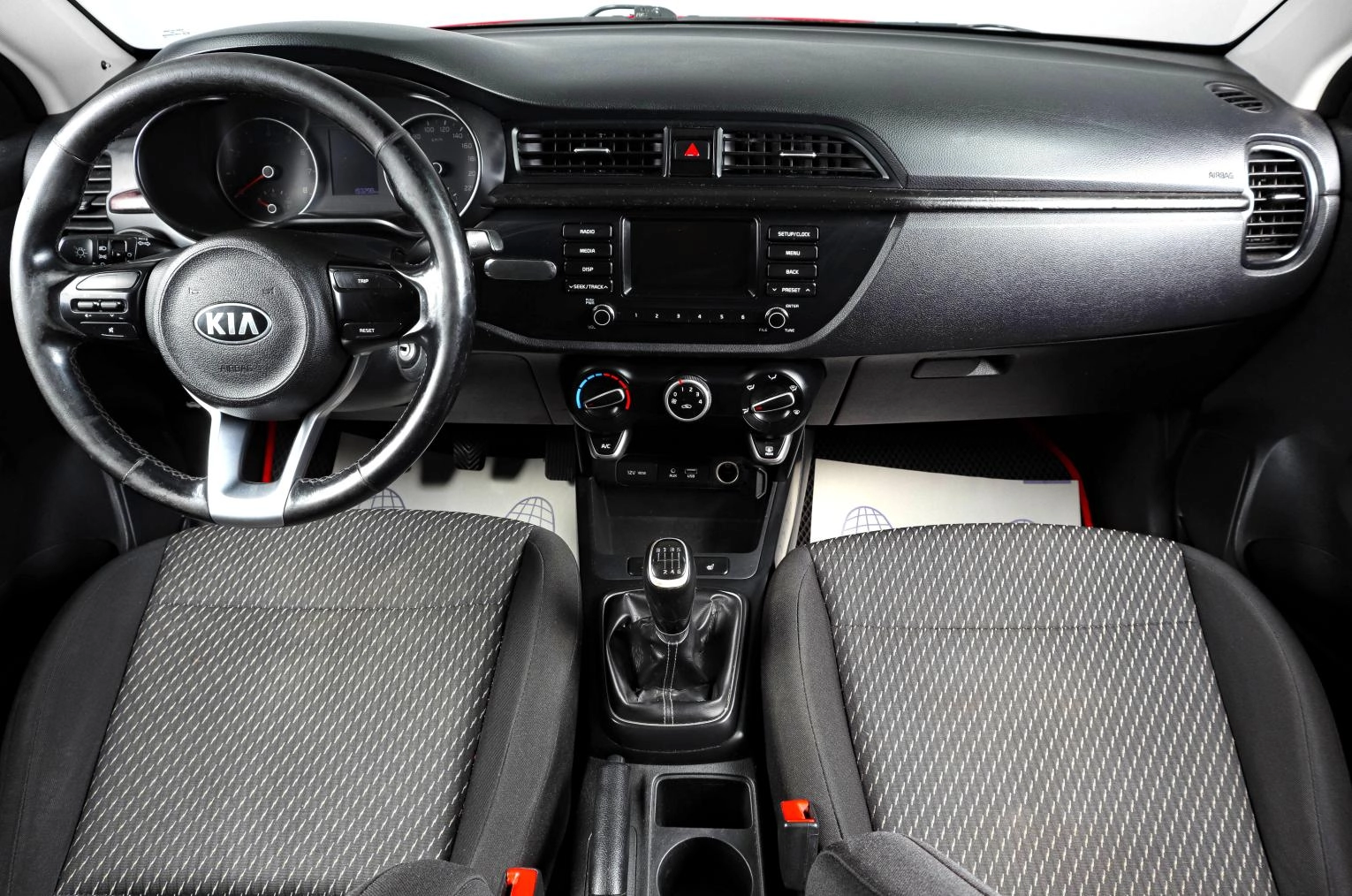 KIA Rio 12 из 19