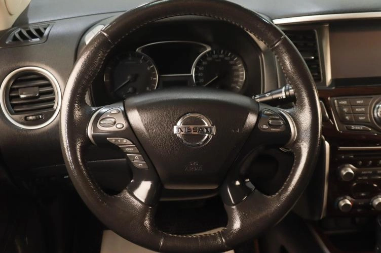 Nissan Pathfinder 13 из 25
