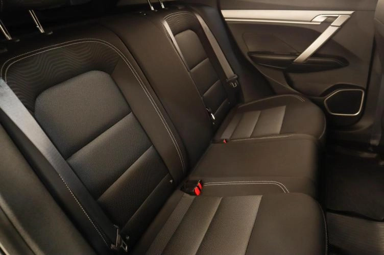 Geely Coolray 21 из 22
